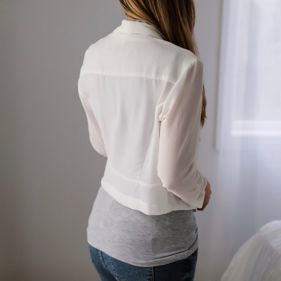 SoldOut11thStreet - Picture 2 of 3